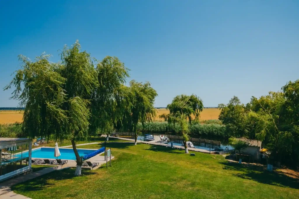 Pike Inn - Cazare Delta Dunarii cu piscina, Cazare dunavatul de jos